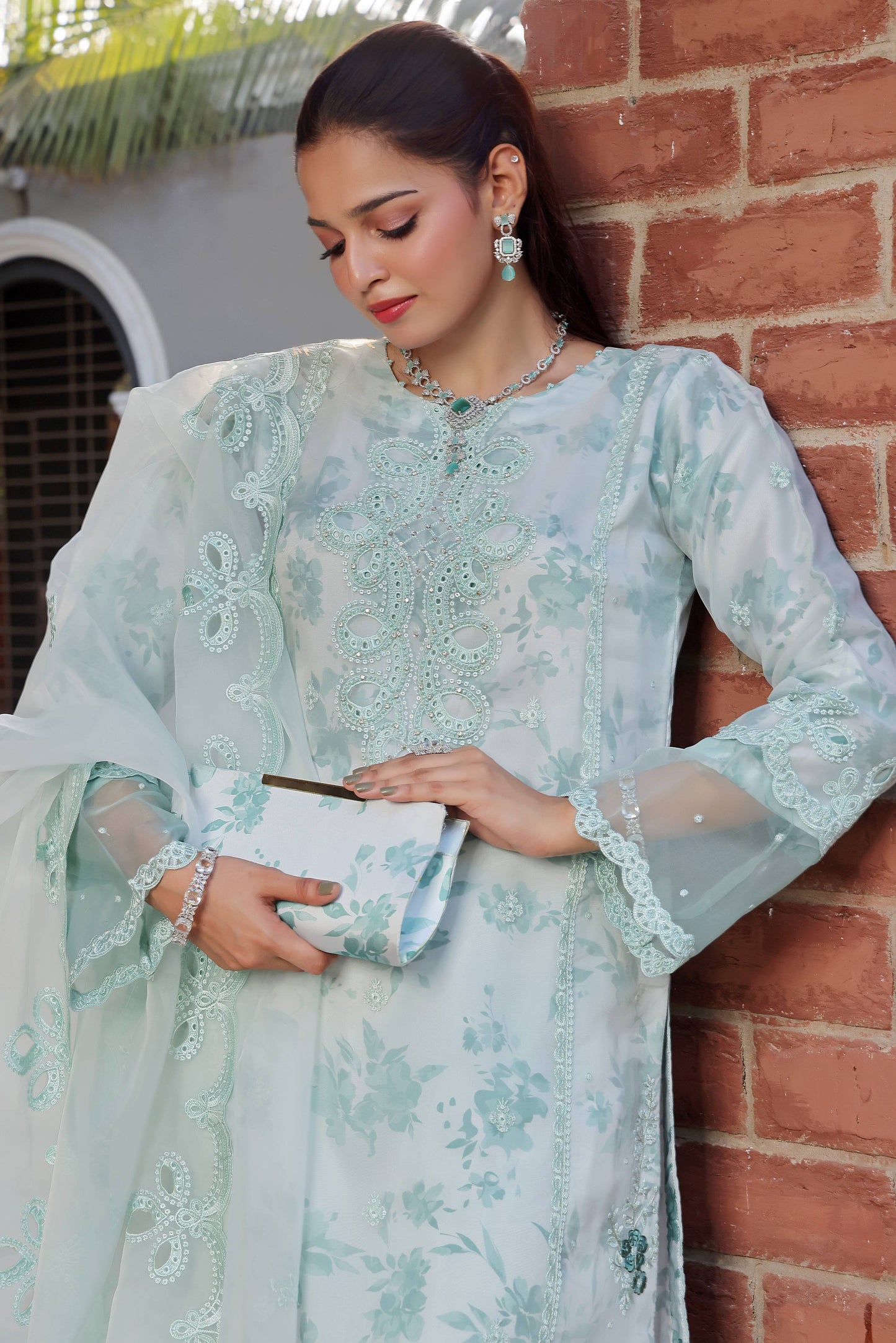 Lavish | Dressline | Luxury Lawn