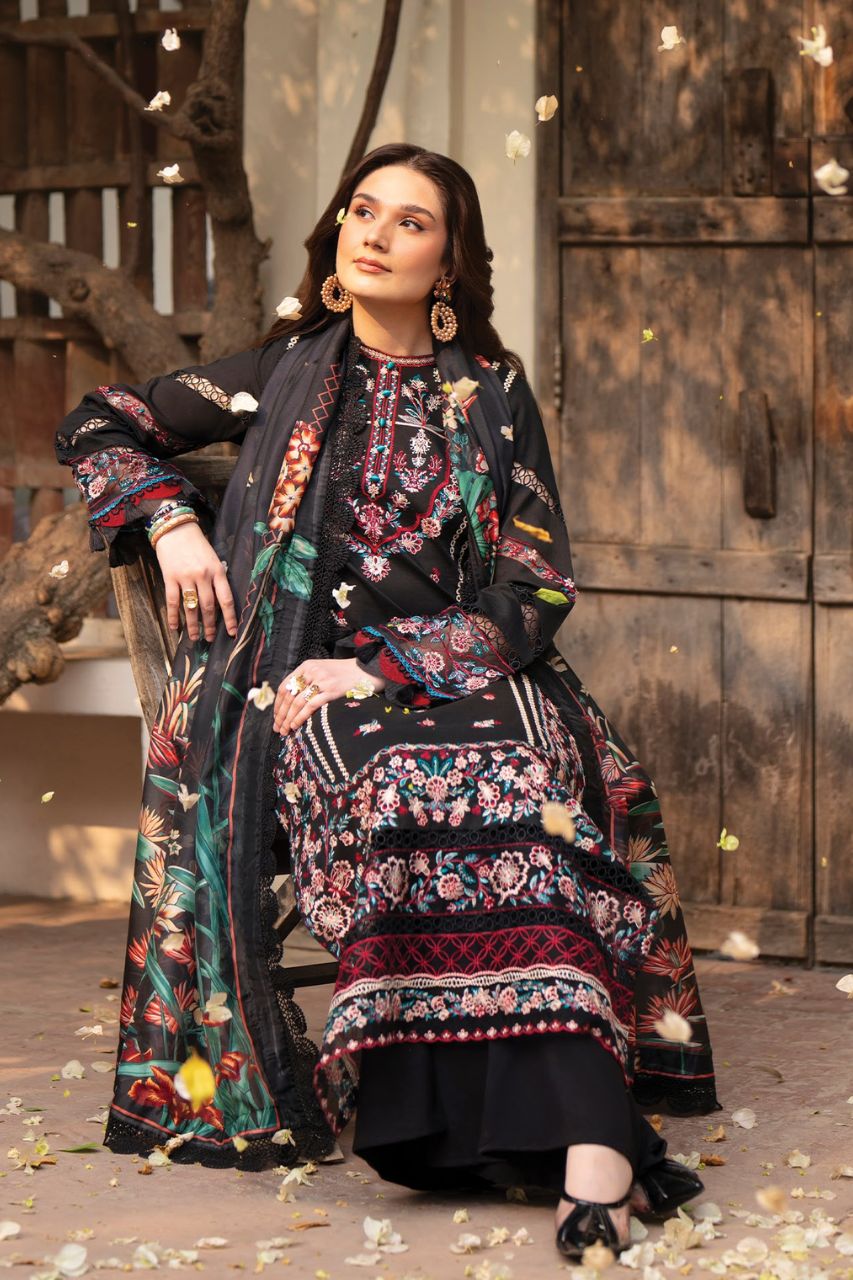 Angan By Mahnur | Lawn'26