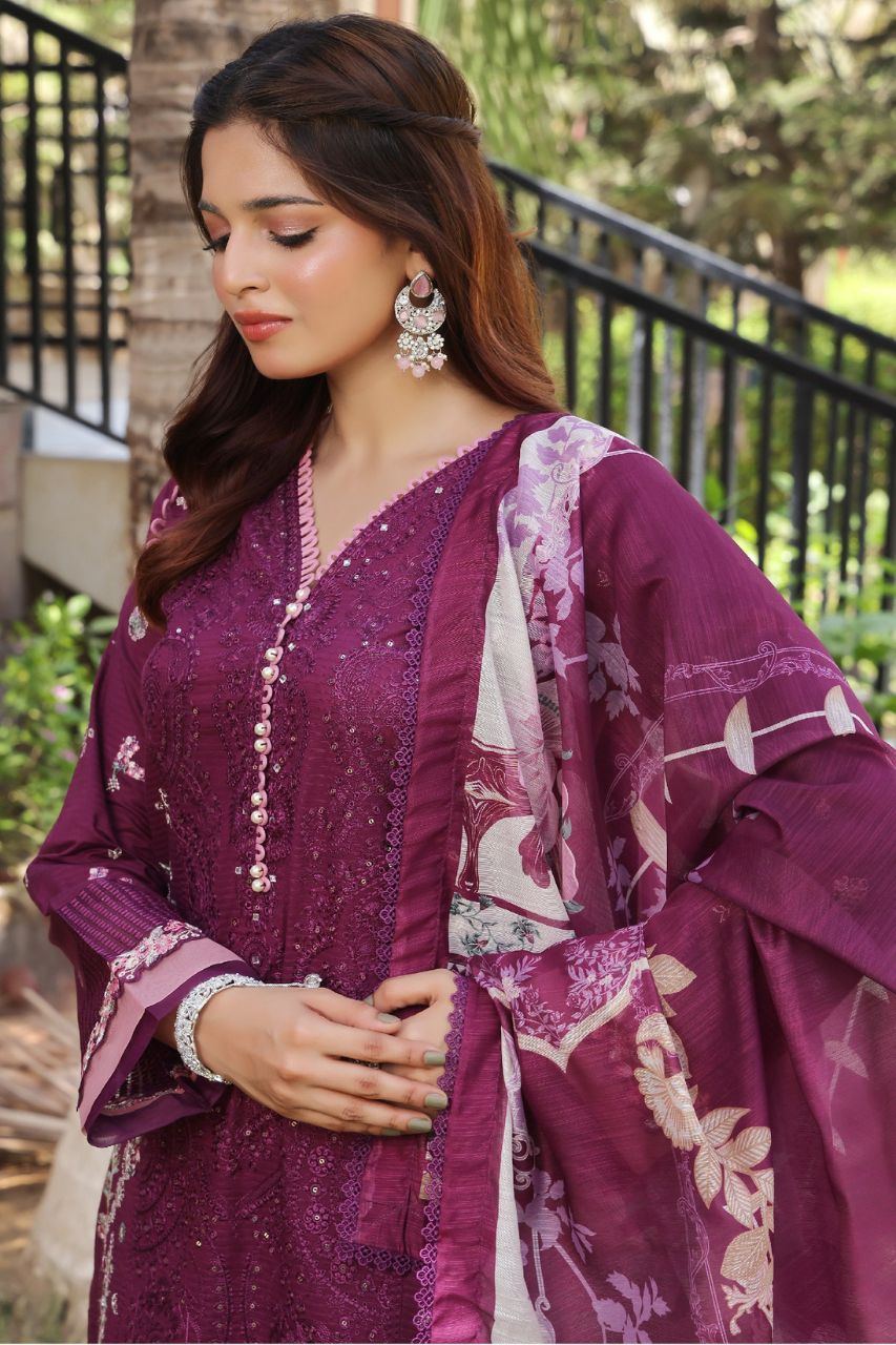 Fatima Bano | Dressline | Satrangi