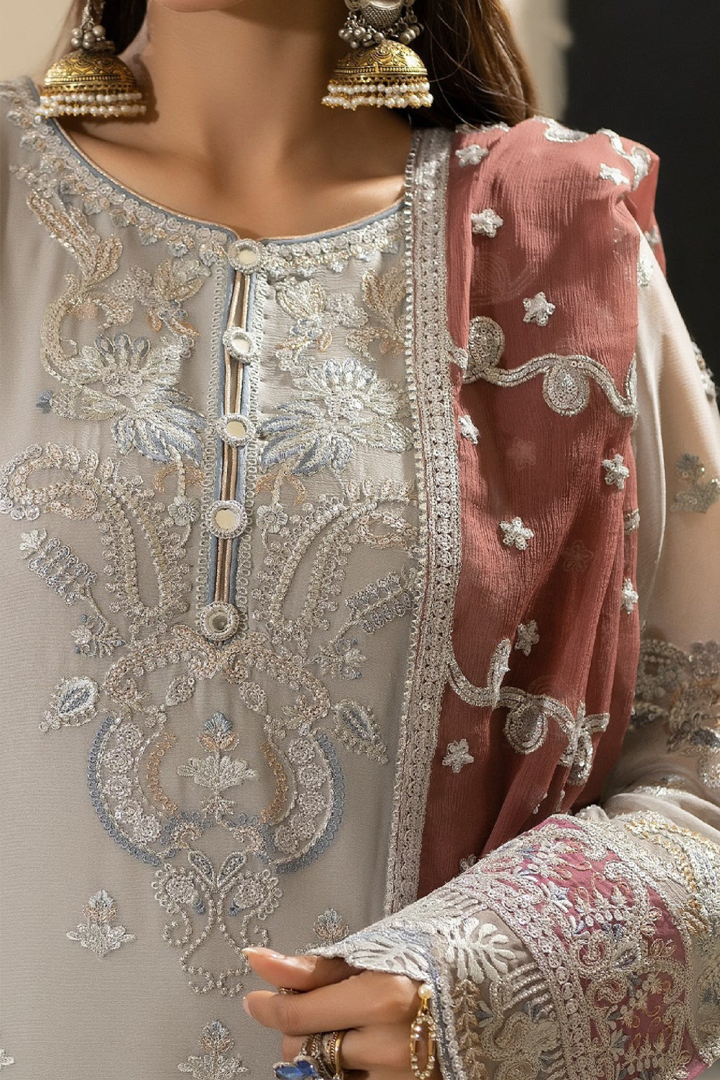 Afreen | Dressline | Luxury