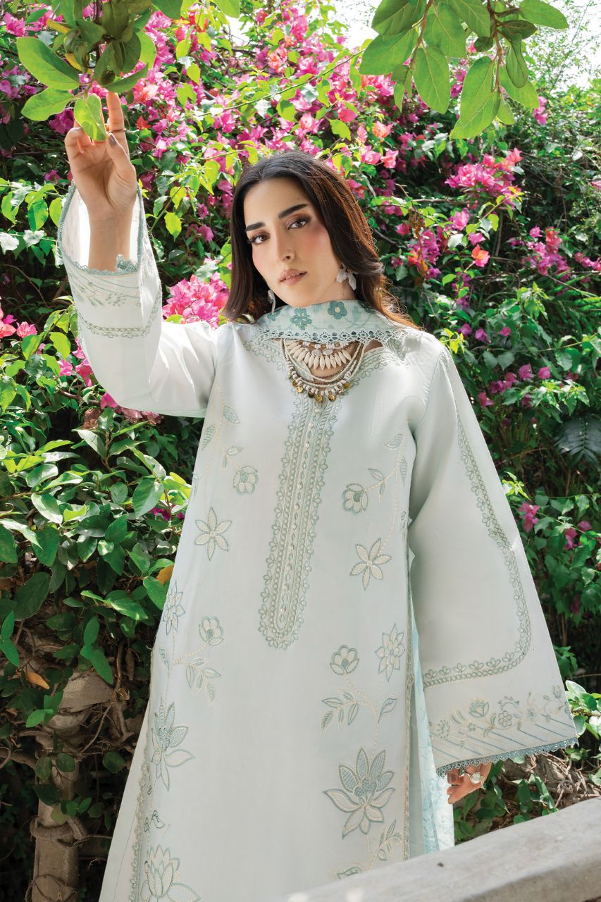 Amaya By Mahnur | Luxury Lawn'26