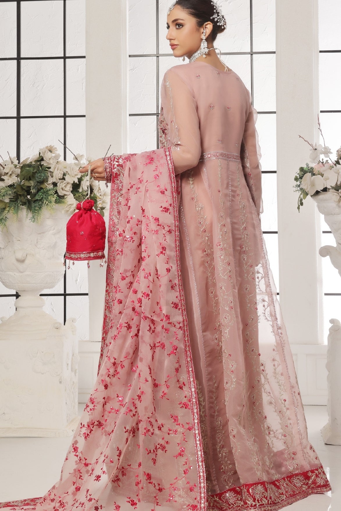 Mushq | Organza | Dessline