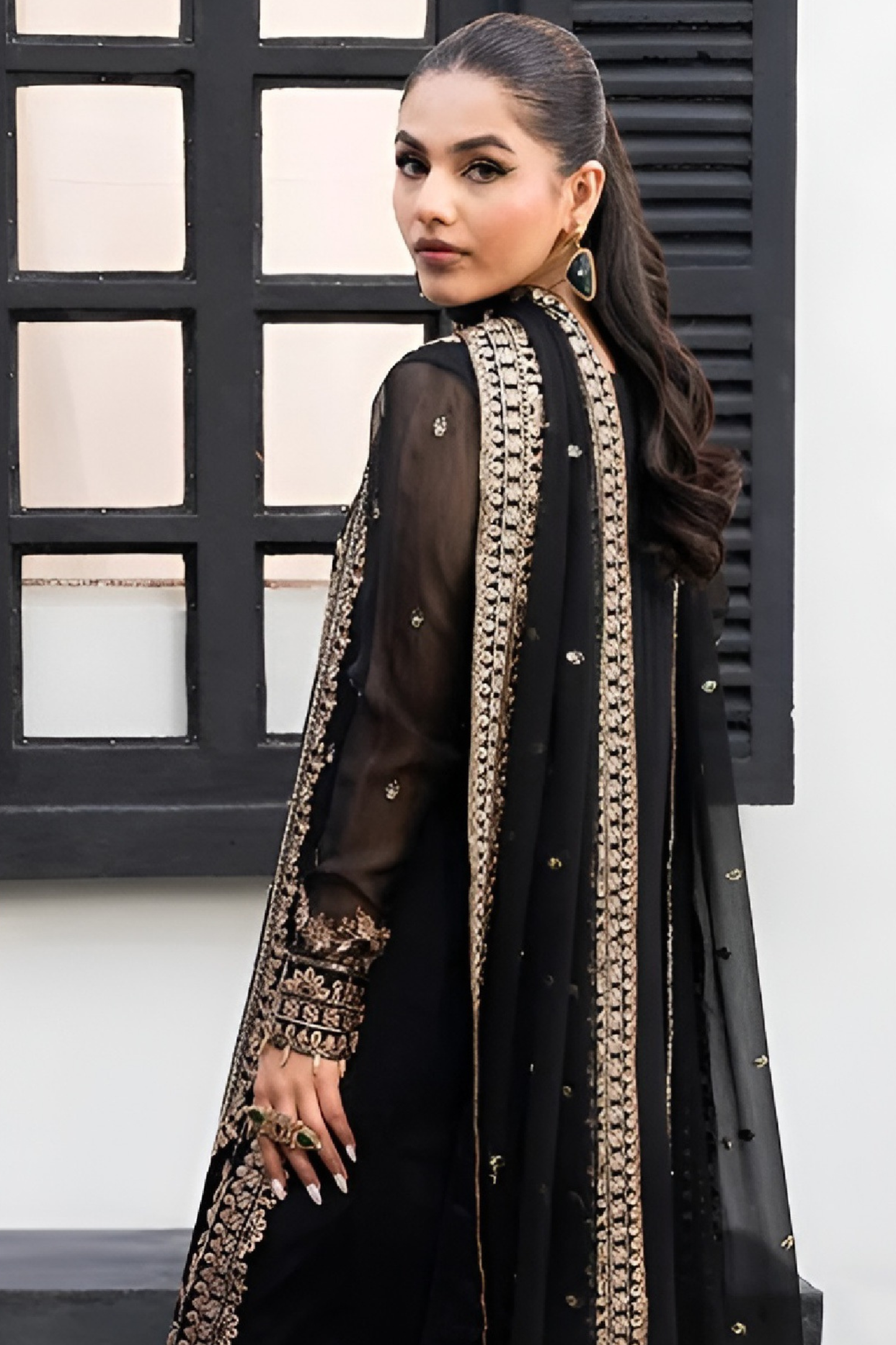 Afreen | Dressline | Luxury
