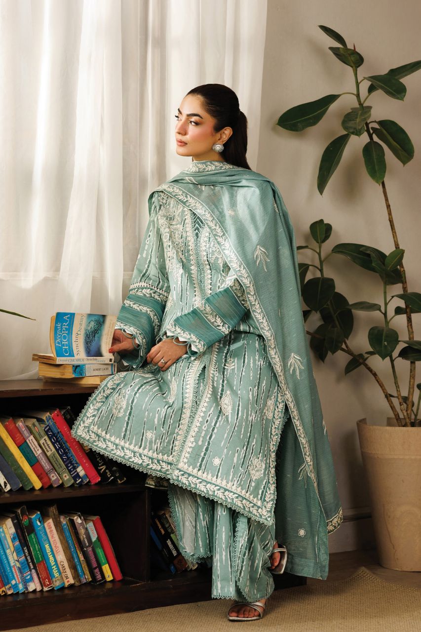 Leila By Mahnur | Lawn'26