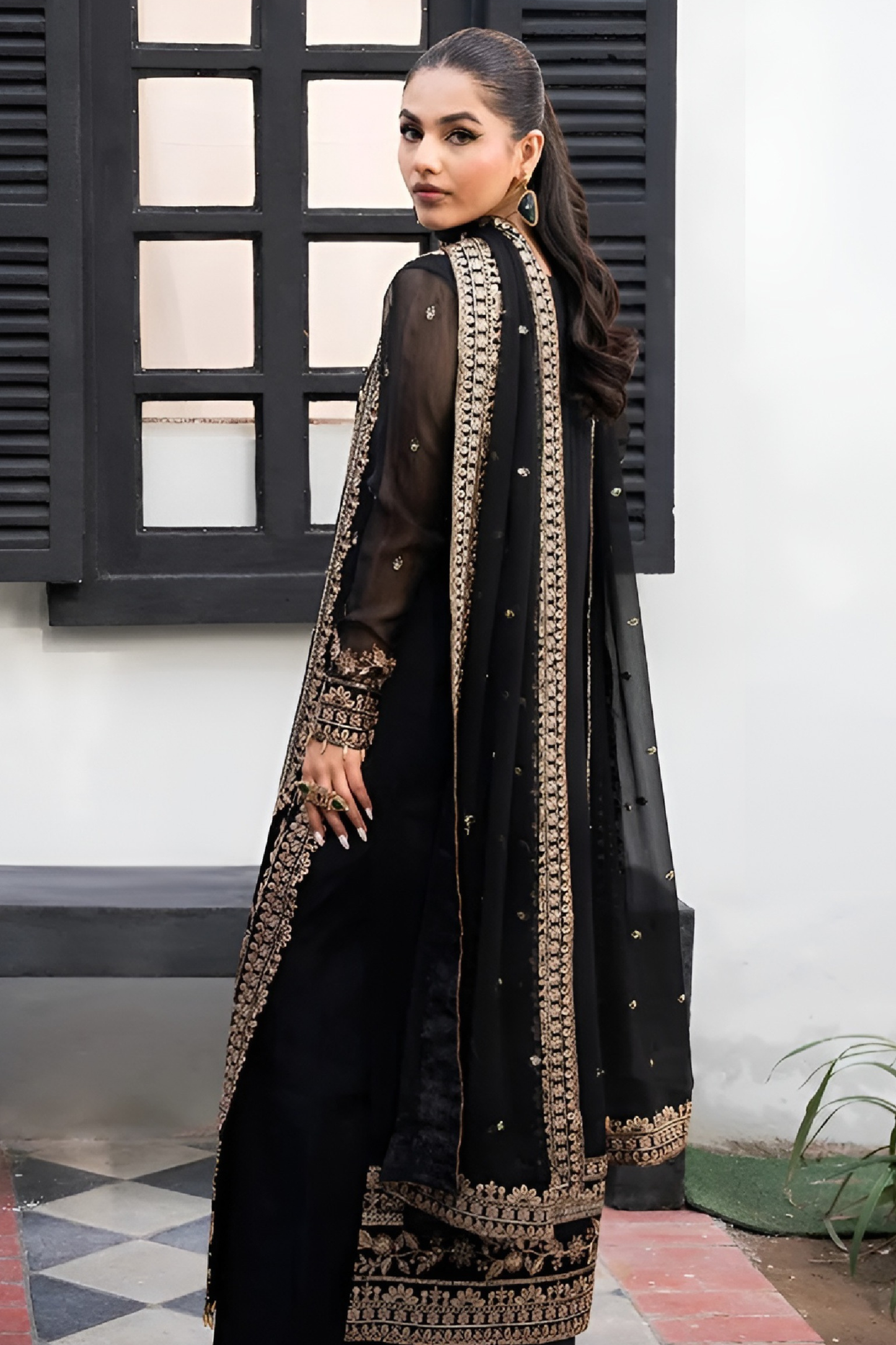 Afreen | Dressline | Luxury