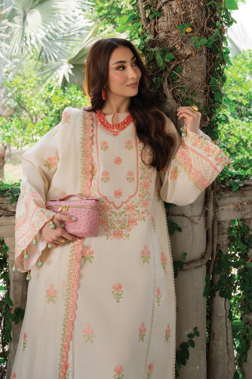 Amaya By Mahnur | Luxury Lawn'26