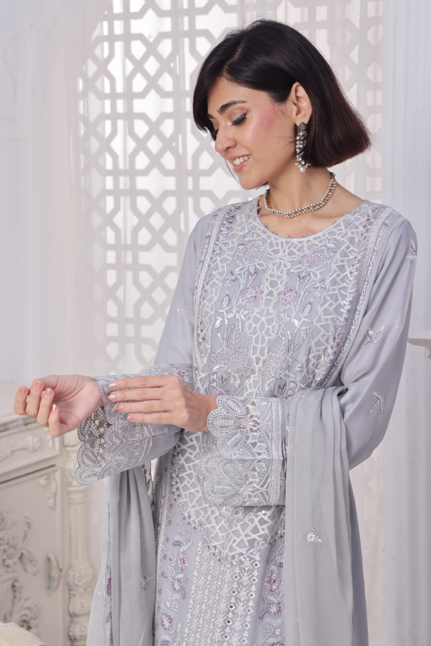 Naina | Chiffon | Dressline