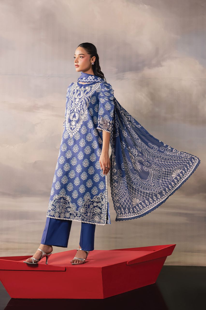 Afsana By Mahnur | Luxury Lawn'26