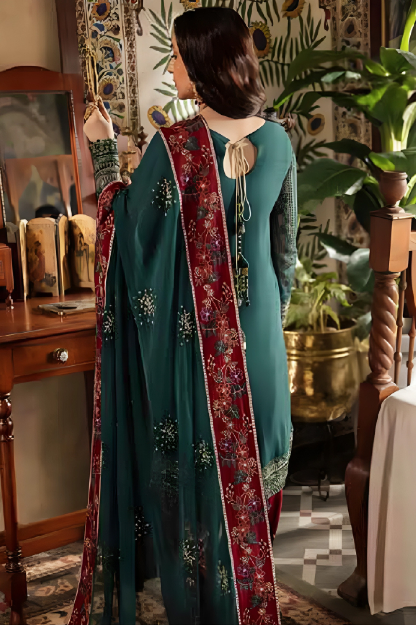 Nooreh | Dressline | Organza