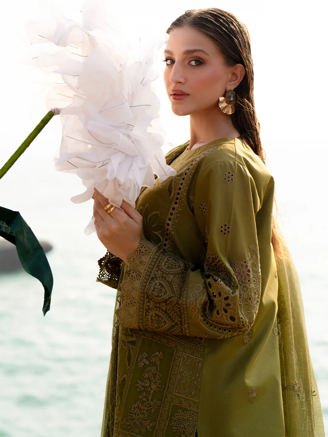 Sirene | Mahnur Luxury Lawn | 3-PC