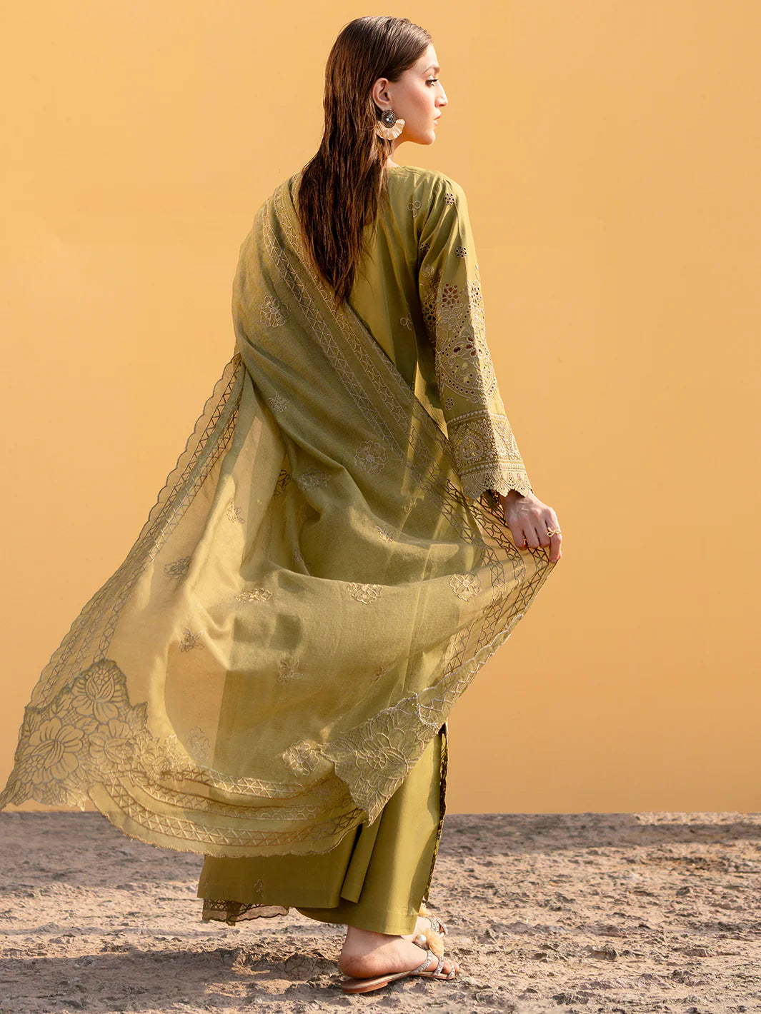 Sirene | Mahnur Luxury Lawn | 3-PC