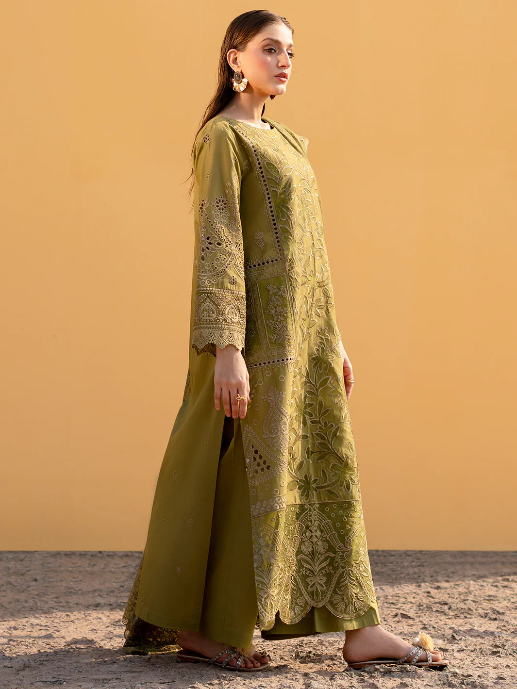 Sirene | Mahnur Luxury Lawn | 3-PC