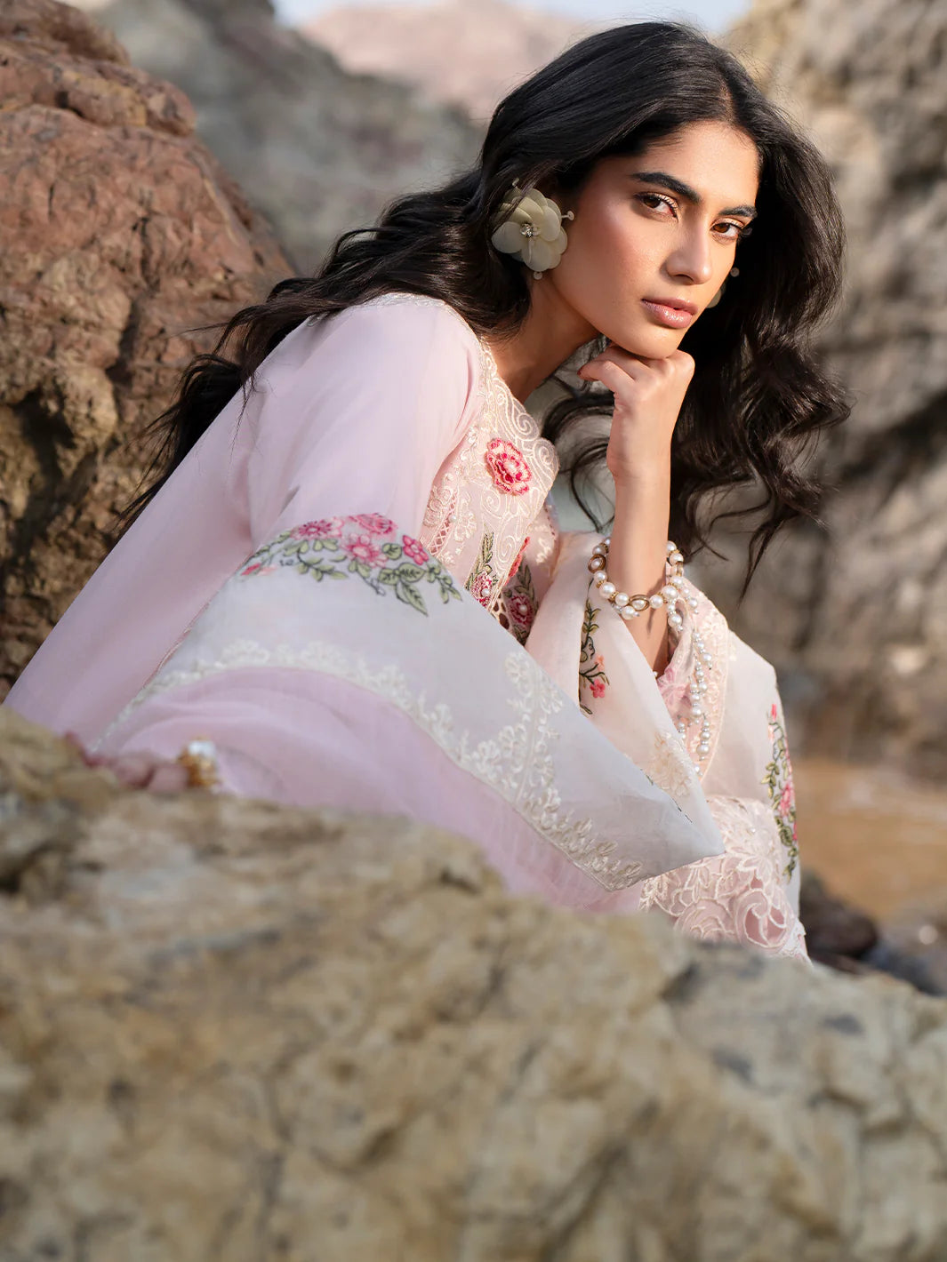 Sirene | Mahnur Luxury Lawn | 3-PC