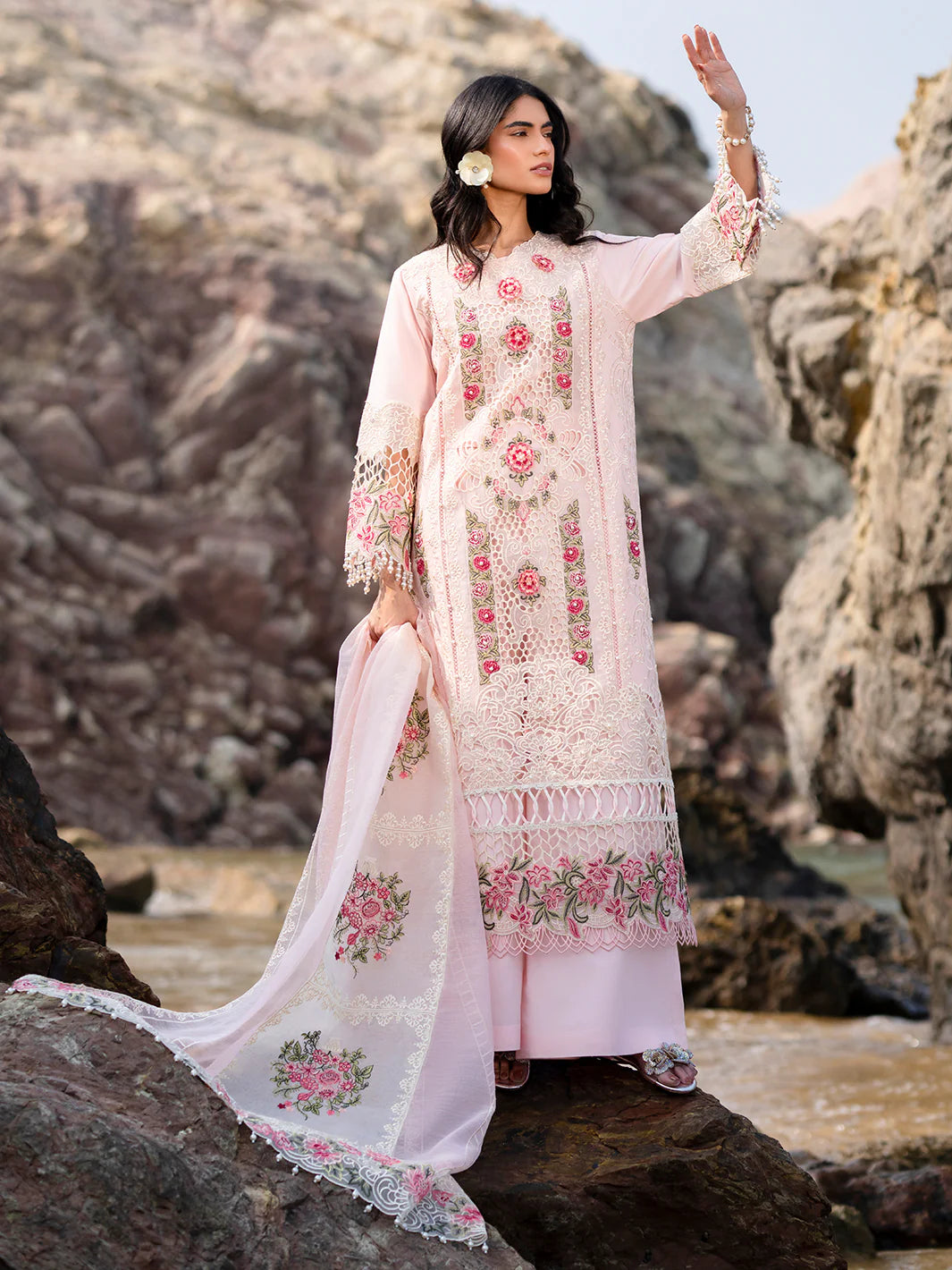 Sirene | Mahnur Luxury Lawn | 3-PC