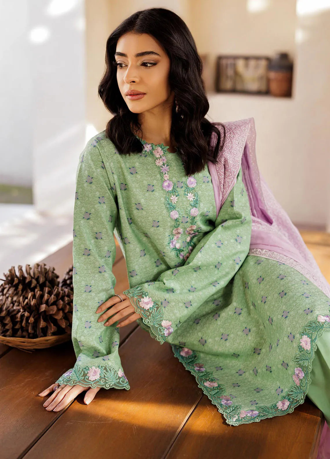Amari | Rajbari luxury Lawn | 3-PC