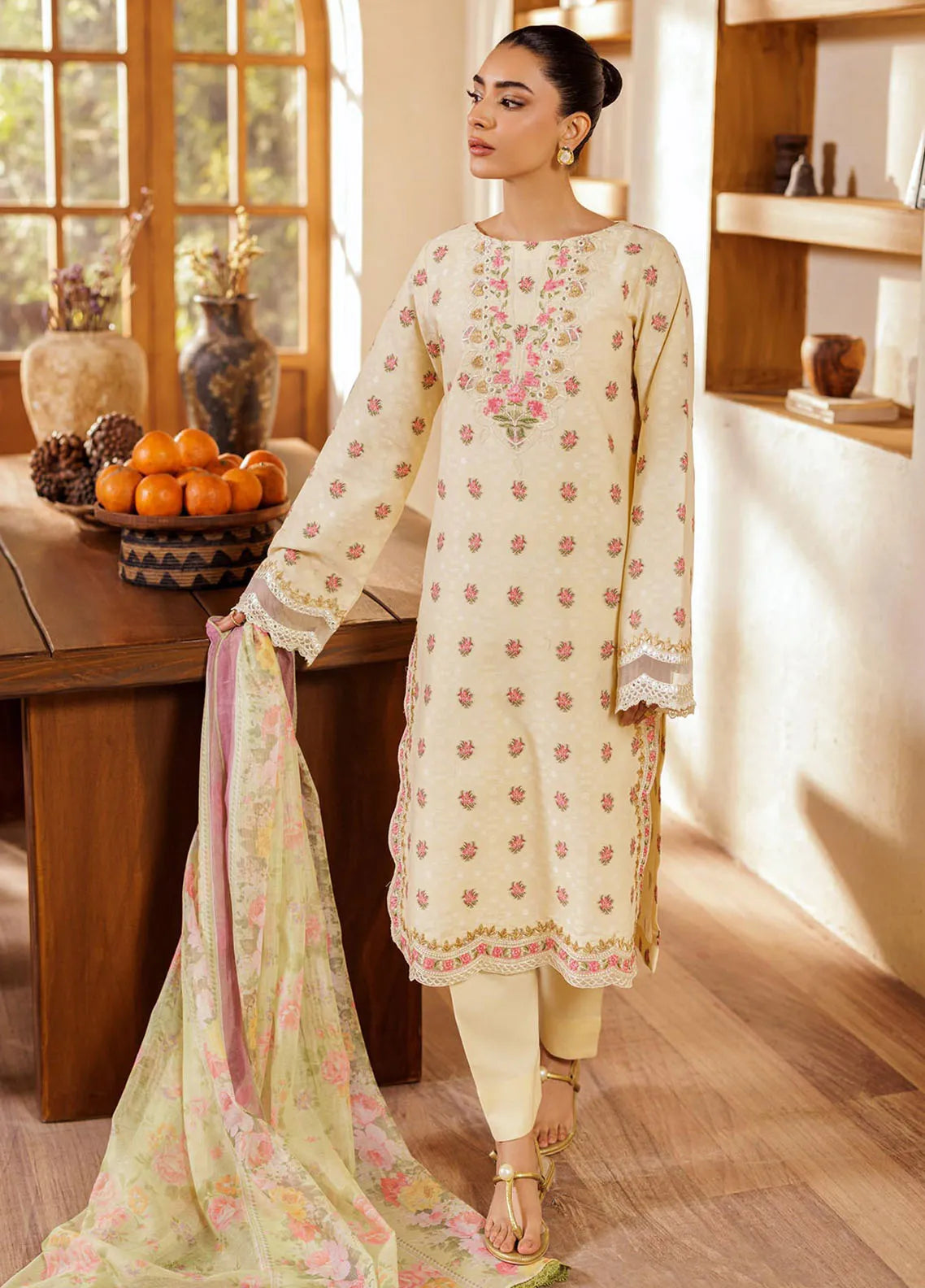 Amari | Rajbari luxury Lawn | 3-PC