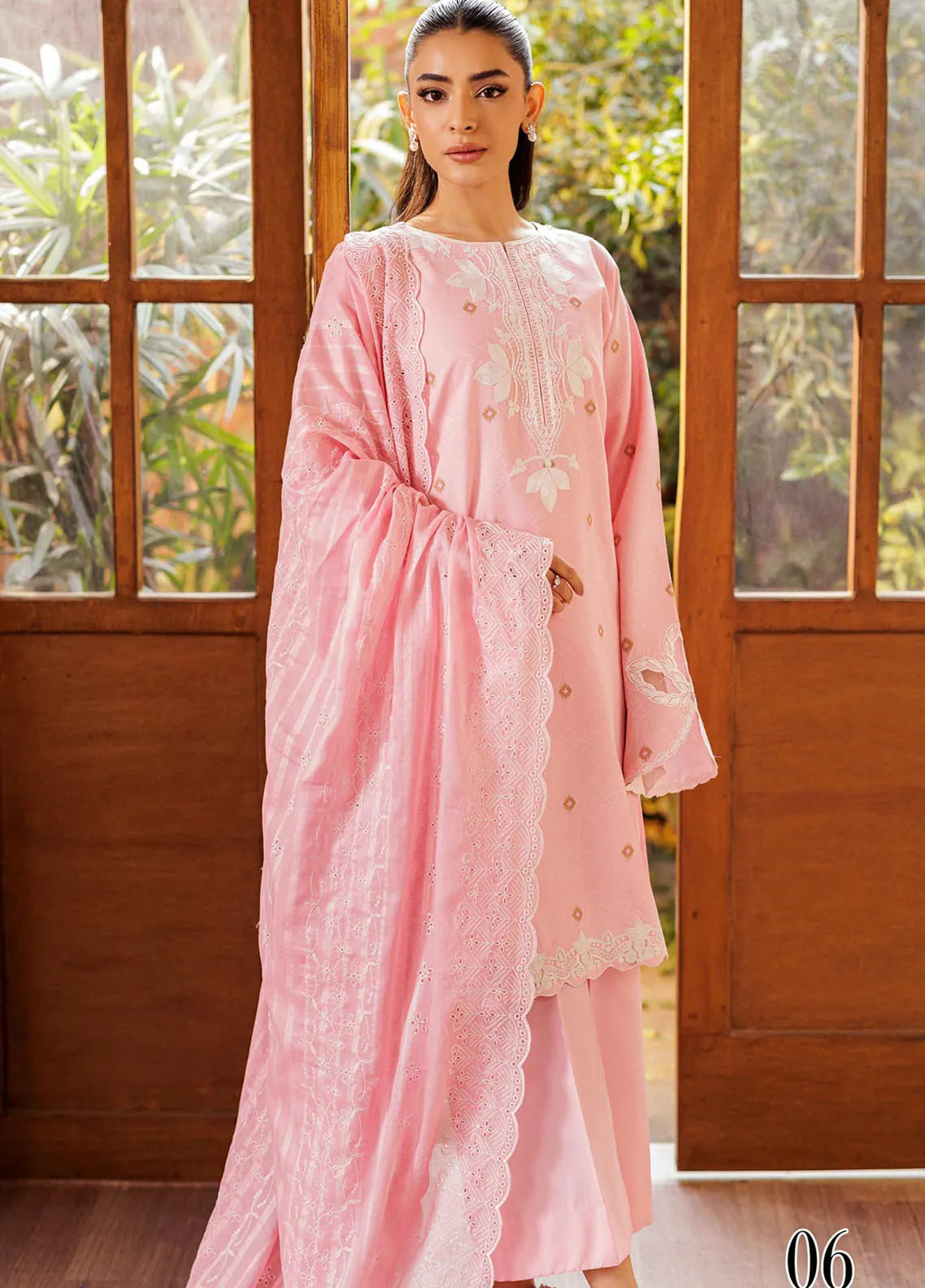 Amari | Rajbari luxury Lawn | 3-PC