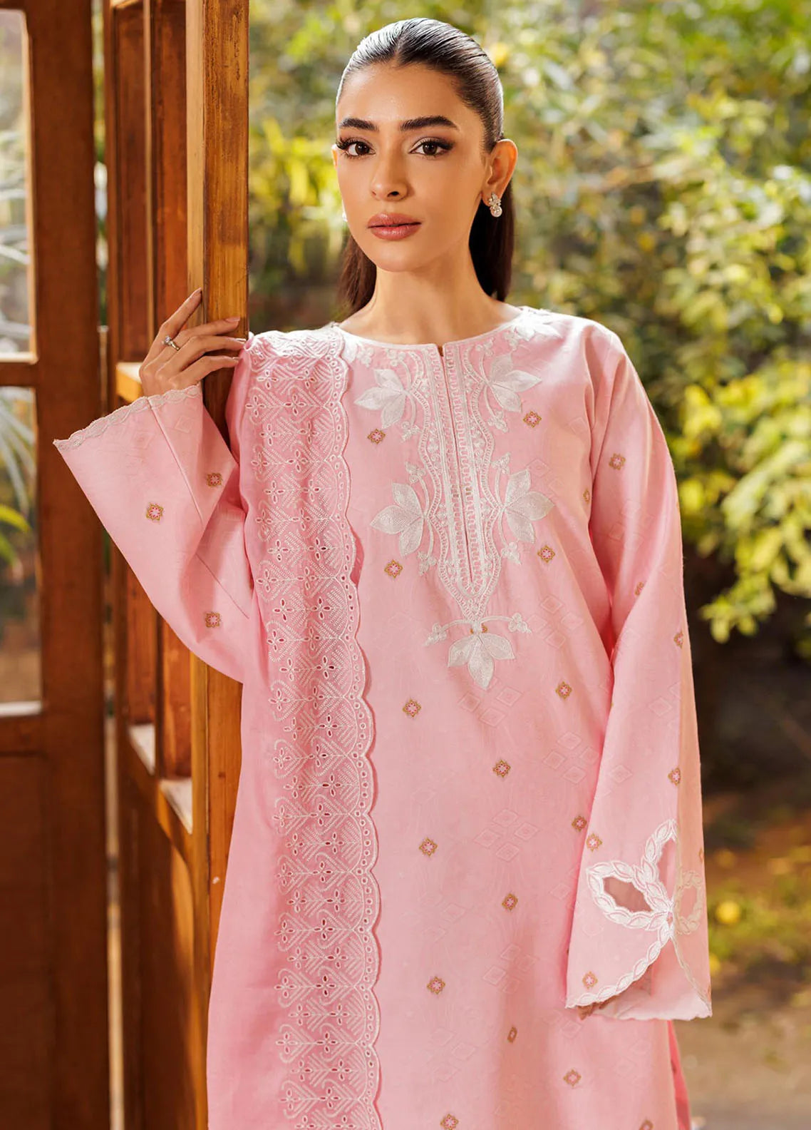 Amari | Rajbari luxury Lawn | 3-PC