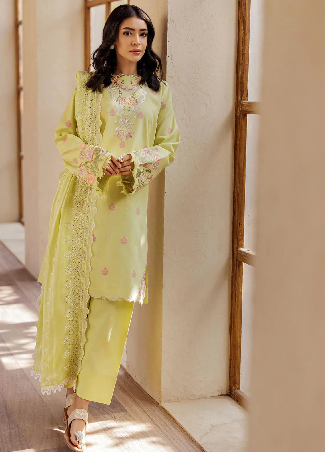Amari | Rajbari luxury Lawn | 3-PC