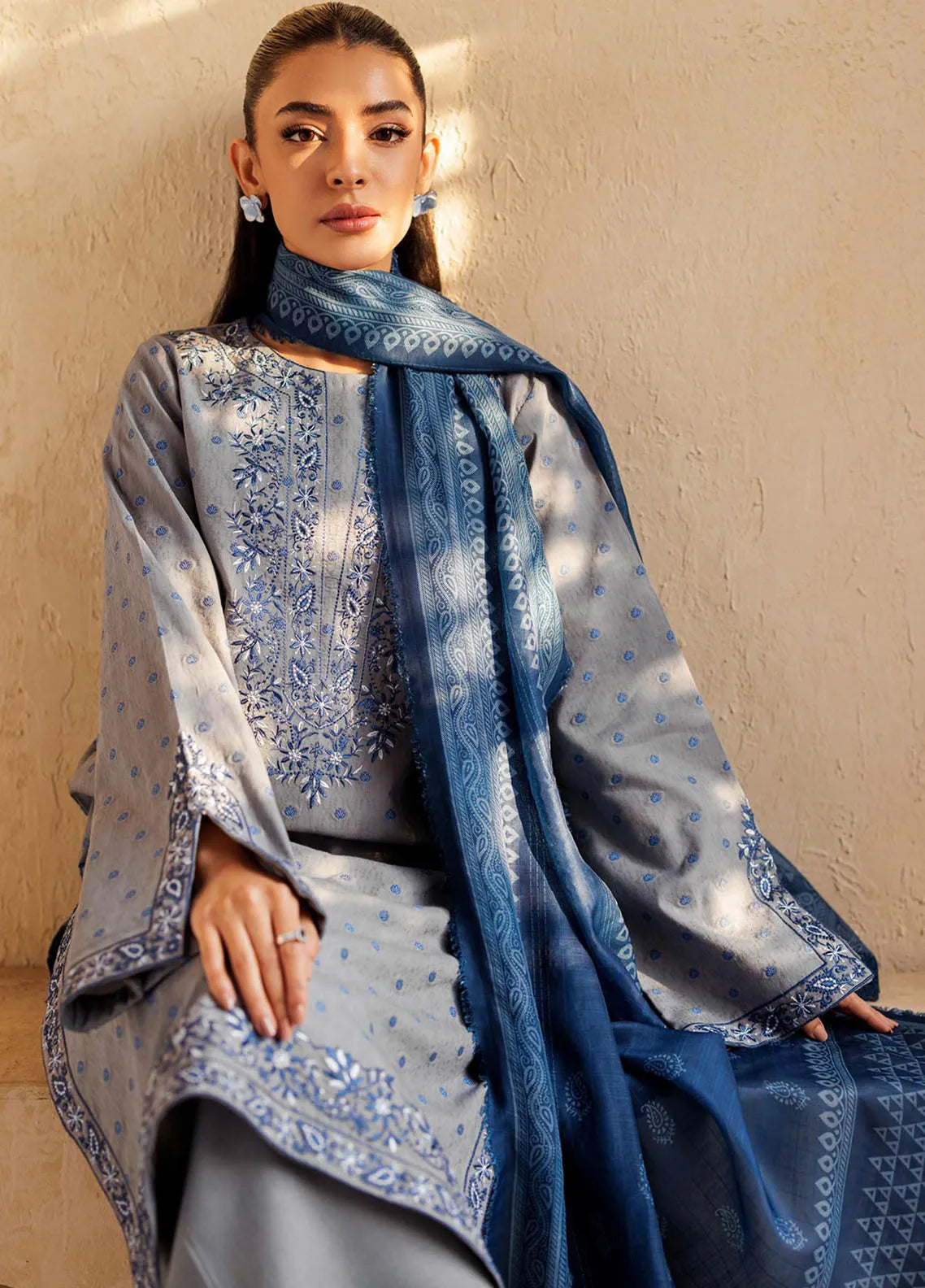Amari | Rajbari luxury Lawn | 3-PC