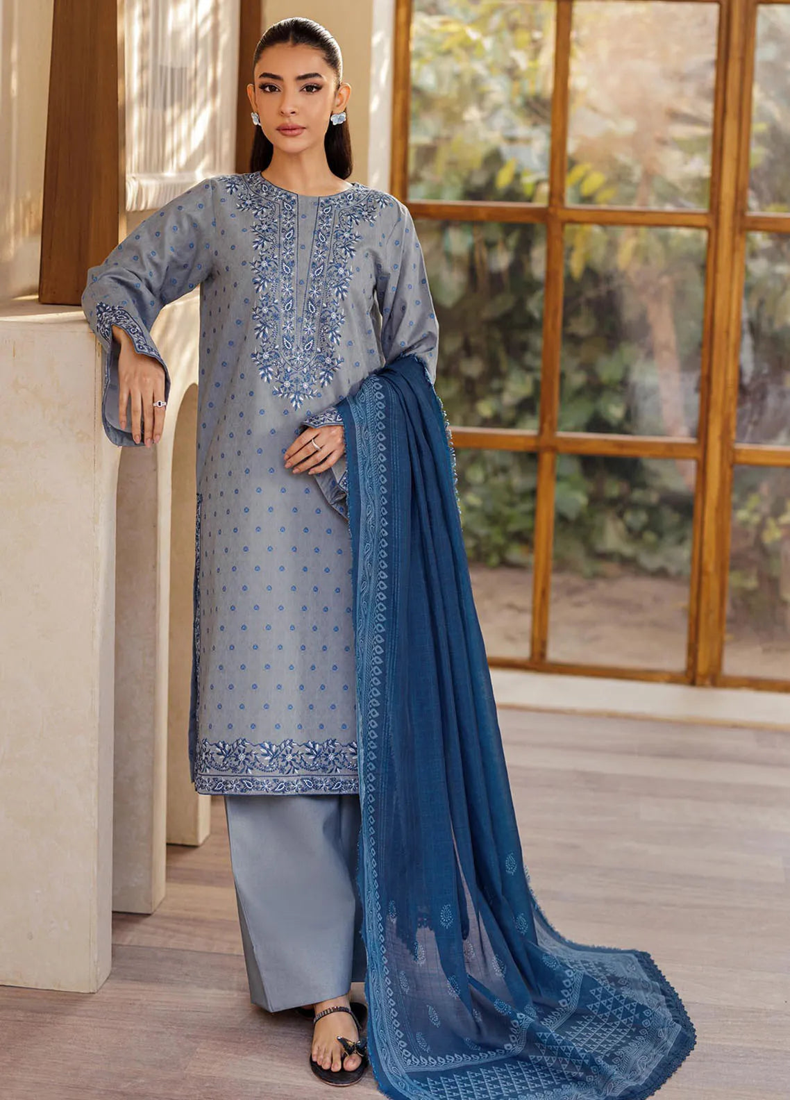 Amari | Rajbari luxury Lawn | 3-PC