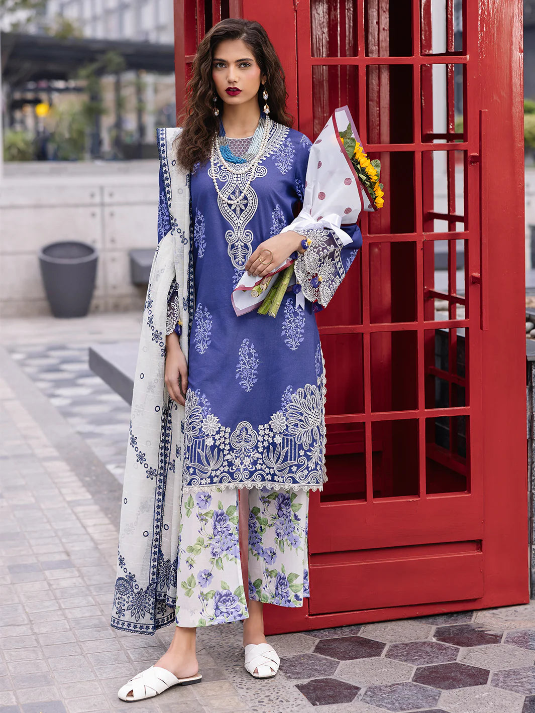 Broadway | Mahnur | Luxury Lawn
