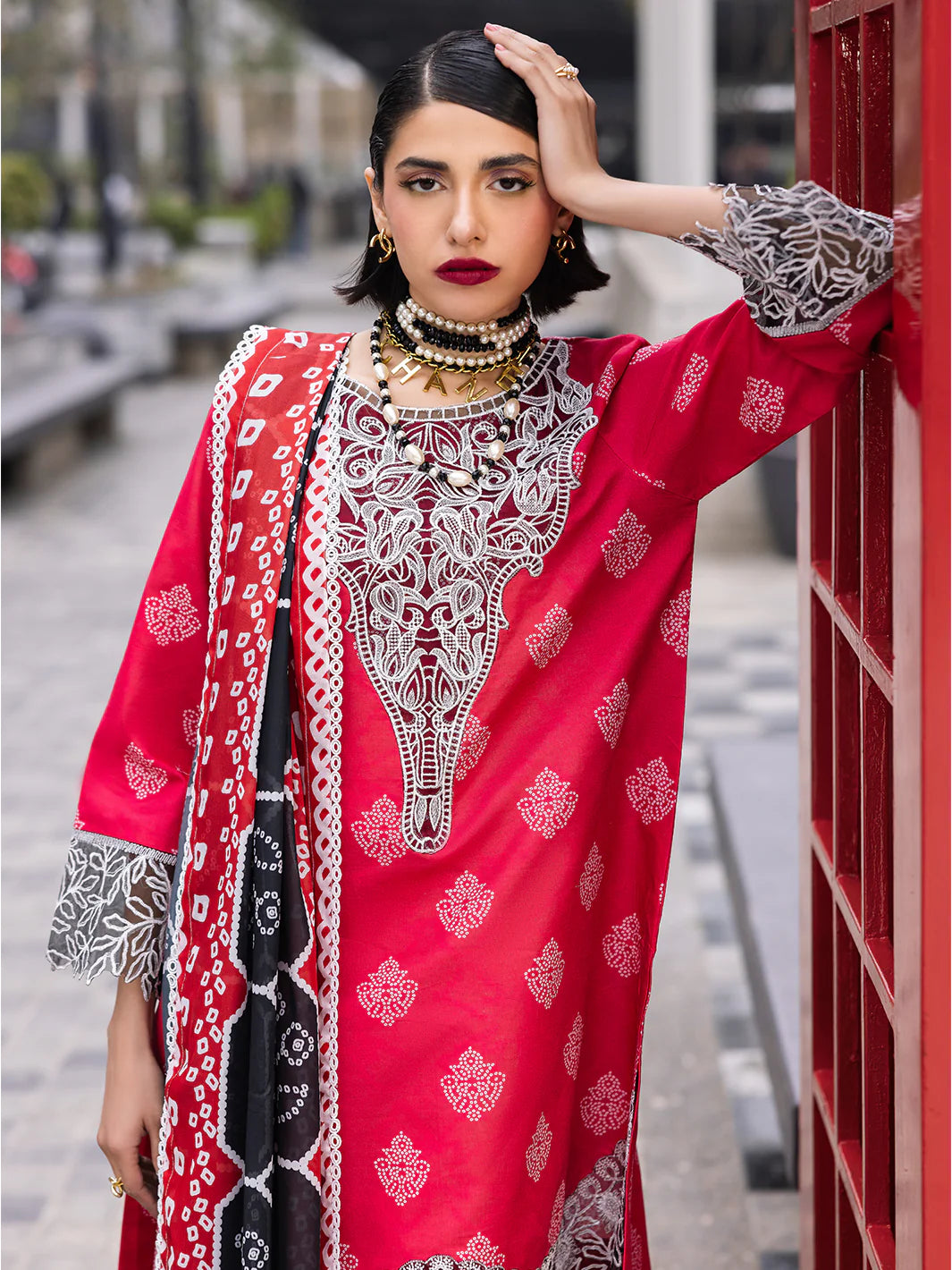 Broadway | Mahnur | Luxury Lawn