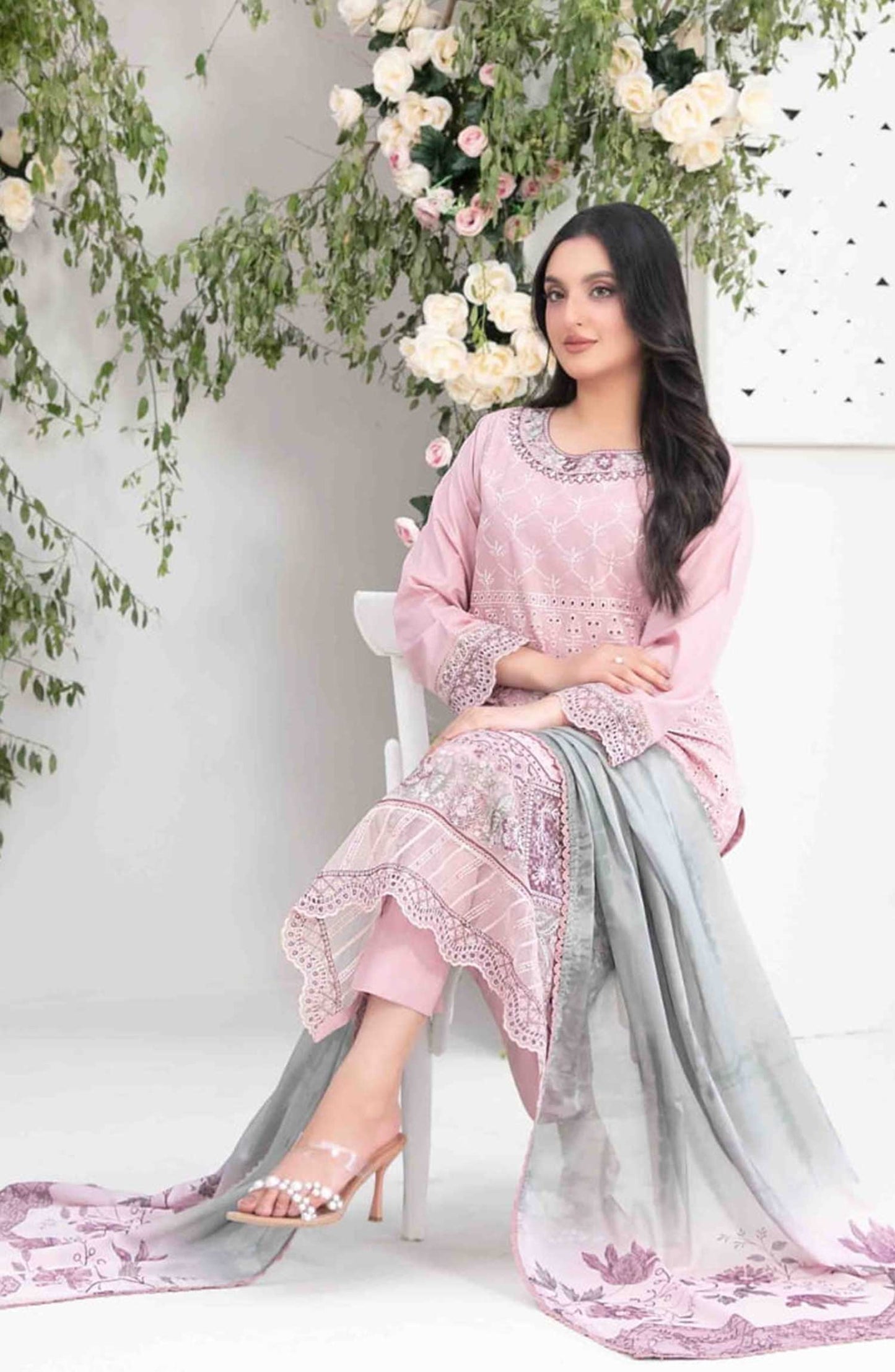 Saija | Tawakkal Luxury Lawn | 3PC