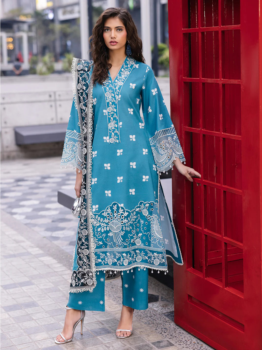 Broadway | Mahnur | Luxury Lawn