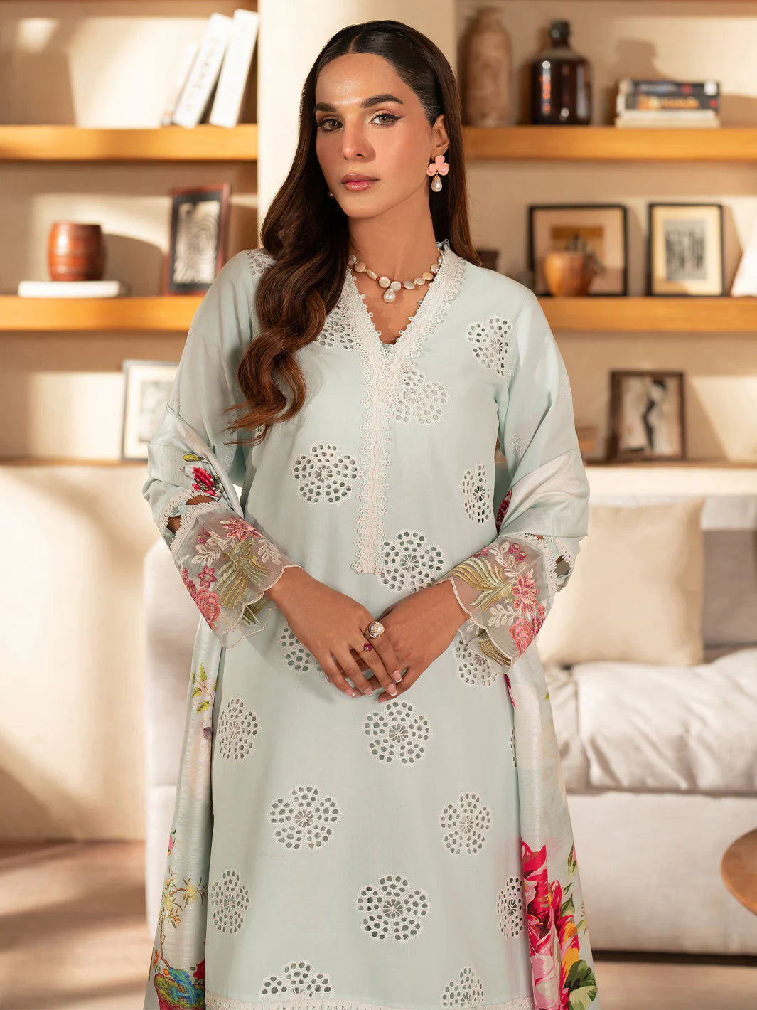 Stella | Mahnur Luxury Lawn | 3PC