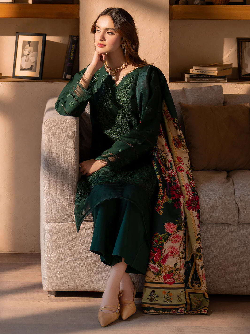 Stella | Mahnur Luxury Lawn | 3PC