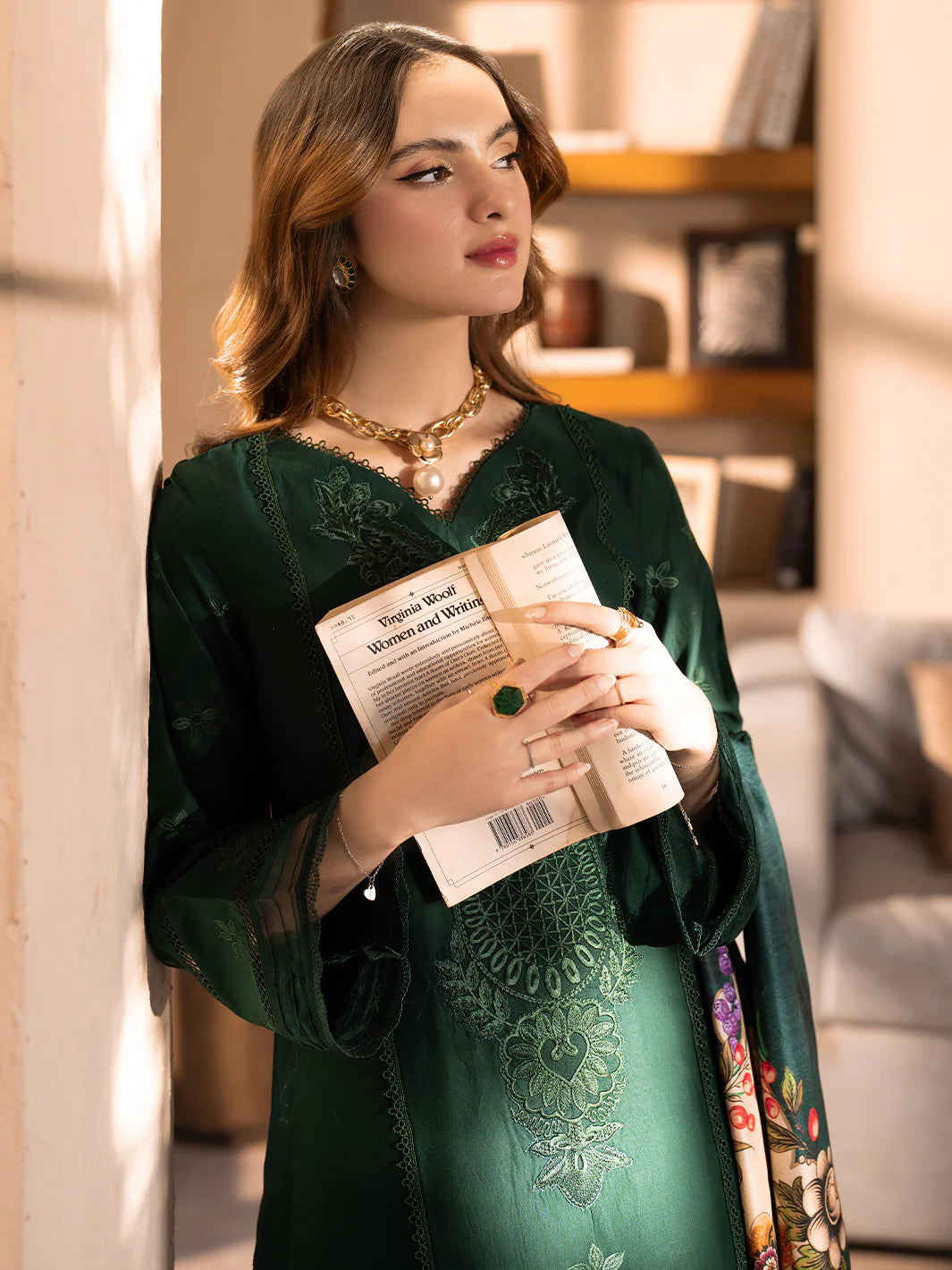 Stella | Mahnur Luxury Lawn | 3PC