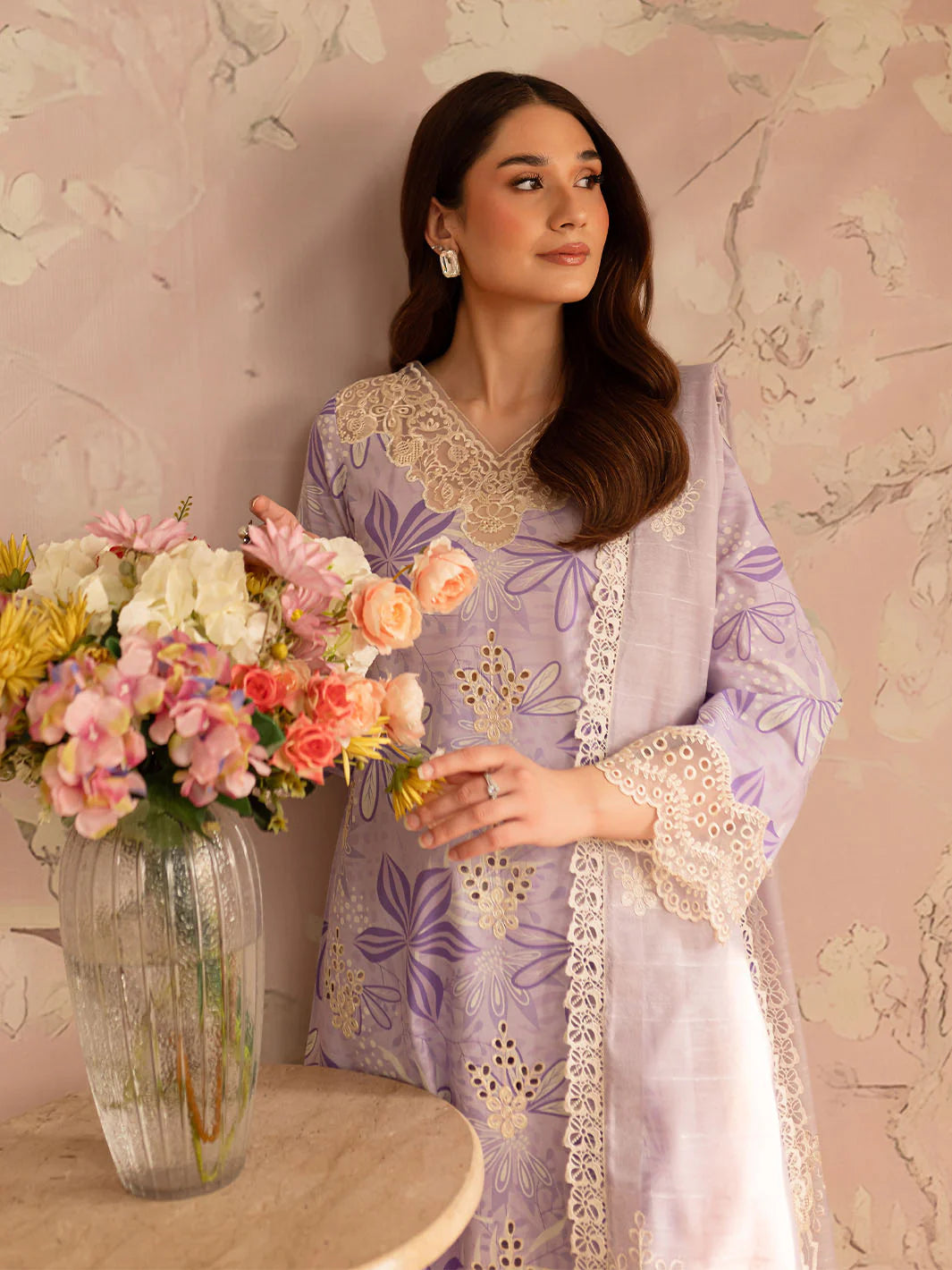 Leila | Mahnur Luxury Lawn | 3PC