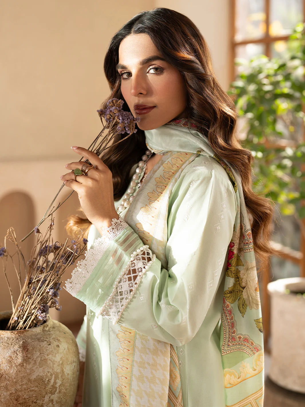 Stella | Mahnur Luxury Lawn | 3PC
