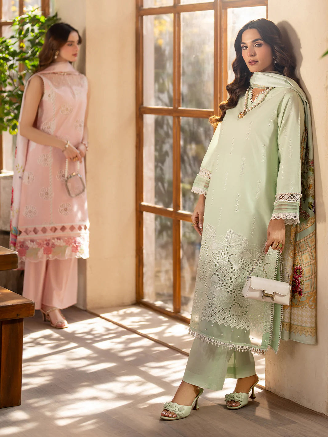 Stella | Mahnur Luxury Lawn | 3PC