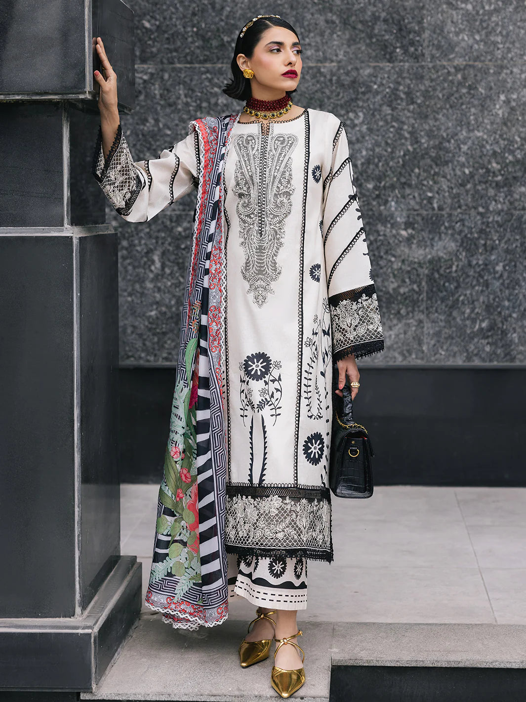 Broadway | Mahnur | Luxury Lawn
