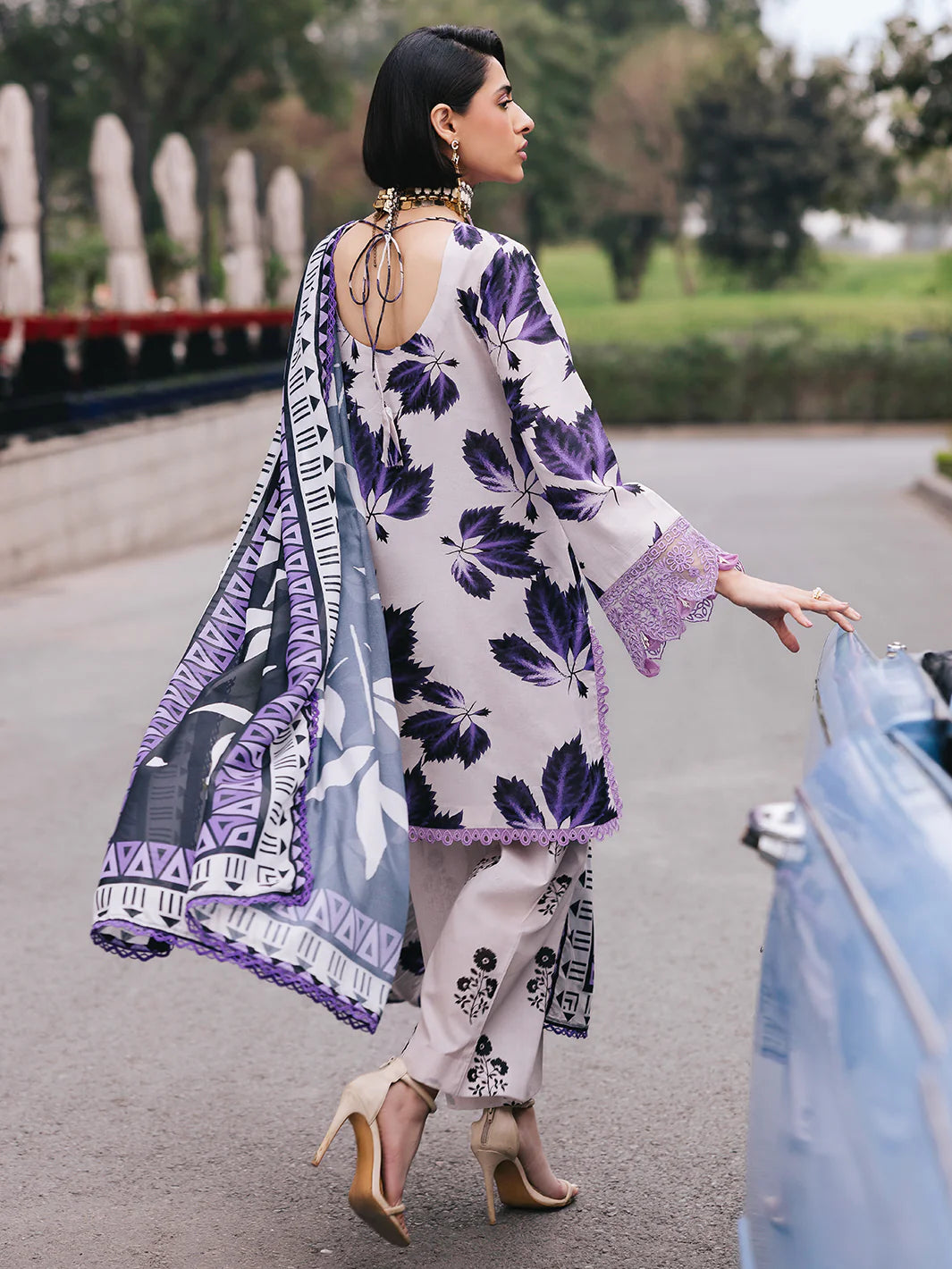 Broadway | Mahnur | Luxury Lawn
