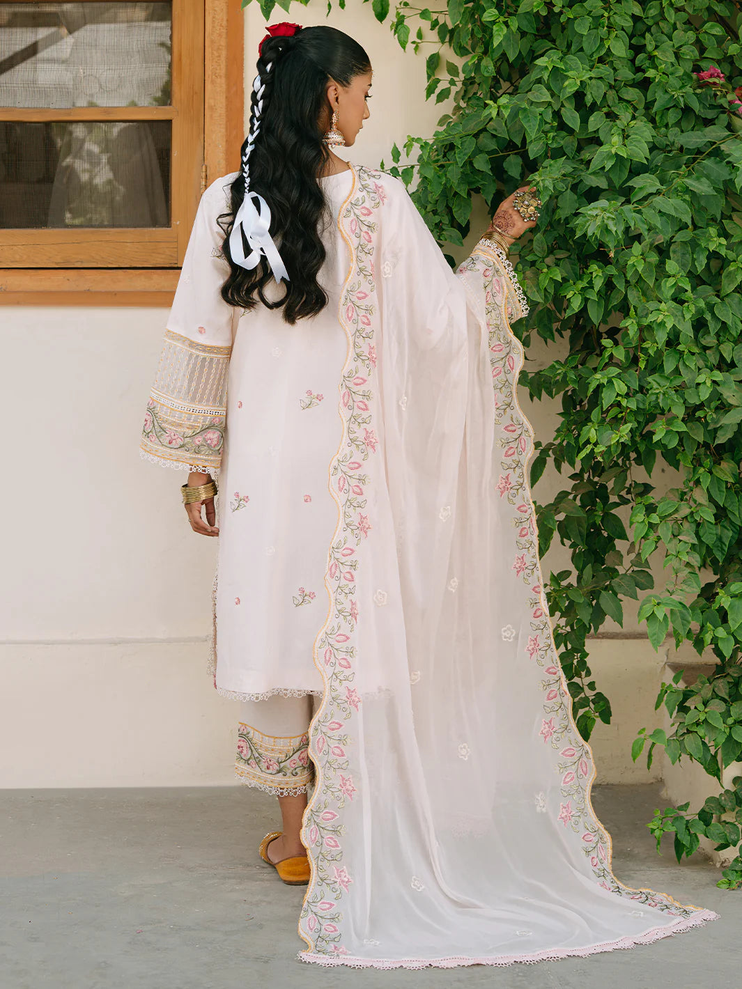 Shanaya | Mahnur Luxury Lawn