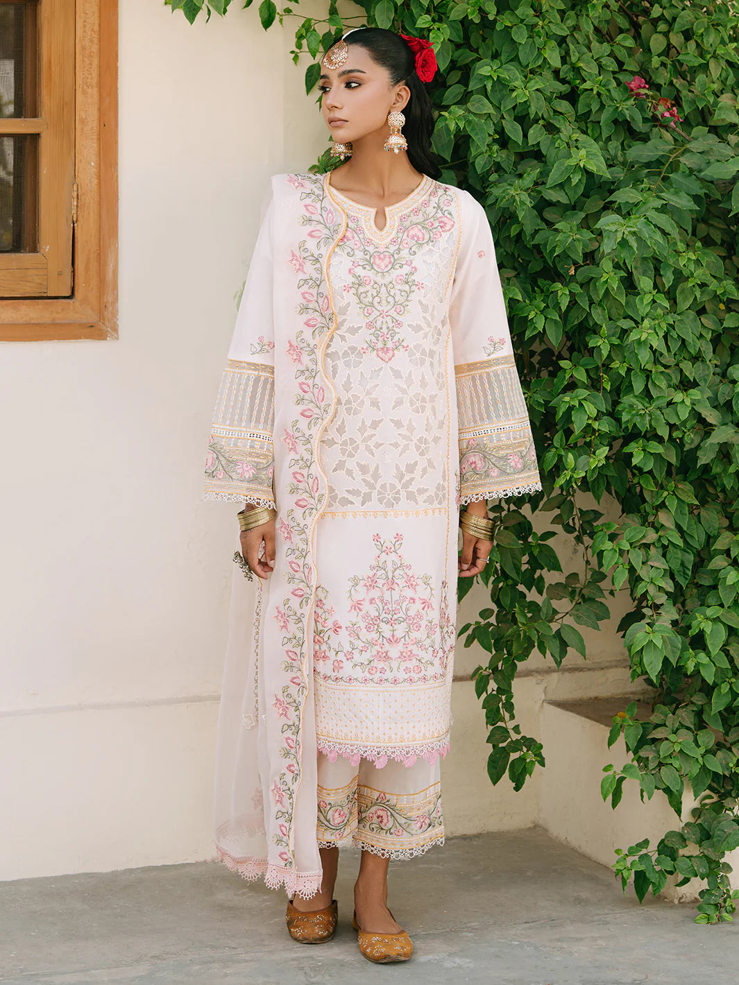 Shanaya | Mahnur Luxury Lawn