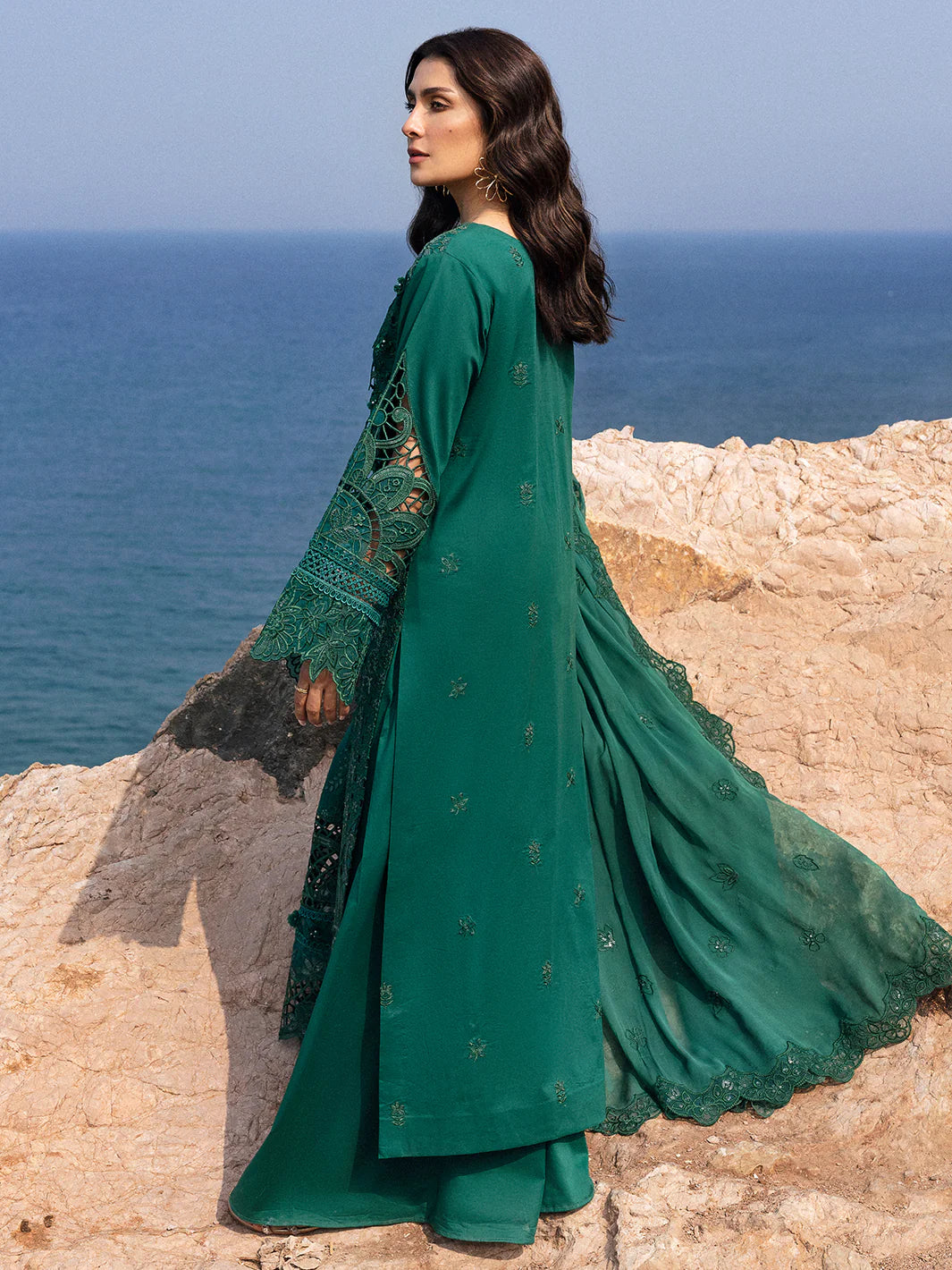 Sirene | Mahnur Luxury Lawn | 3-PC