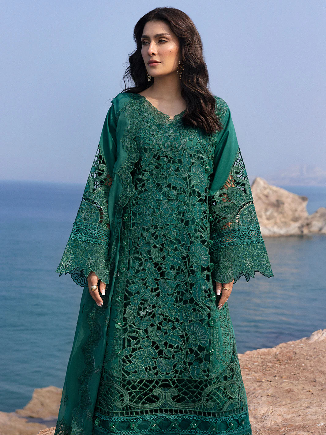 Sirene | Mahnur Luxury Lawn | 3-PC