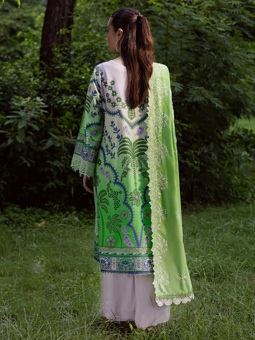 Gardenia | Mahnur | khaddar