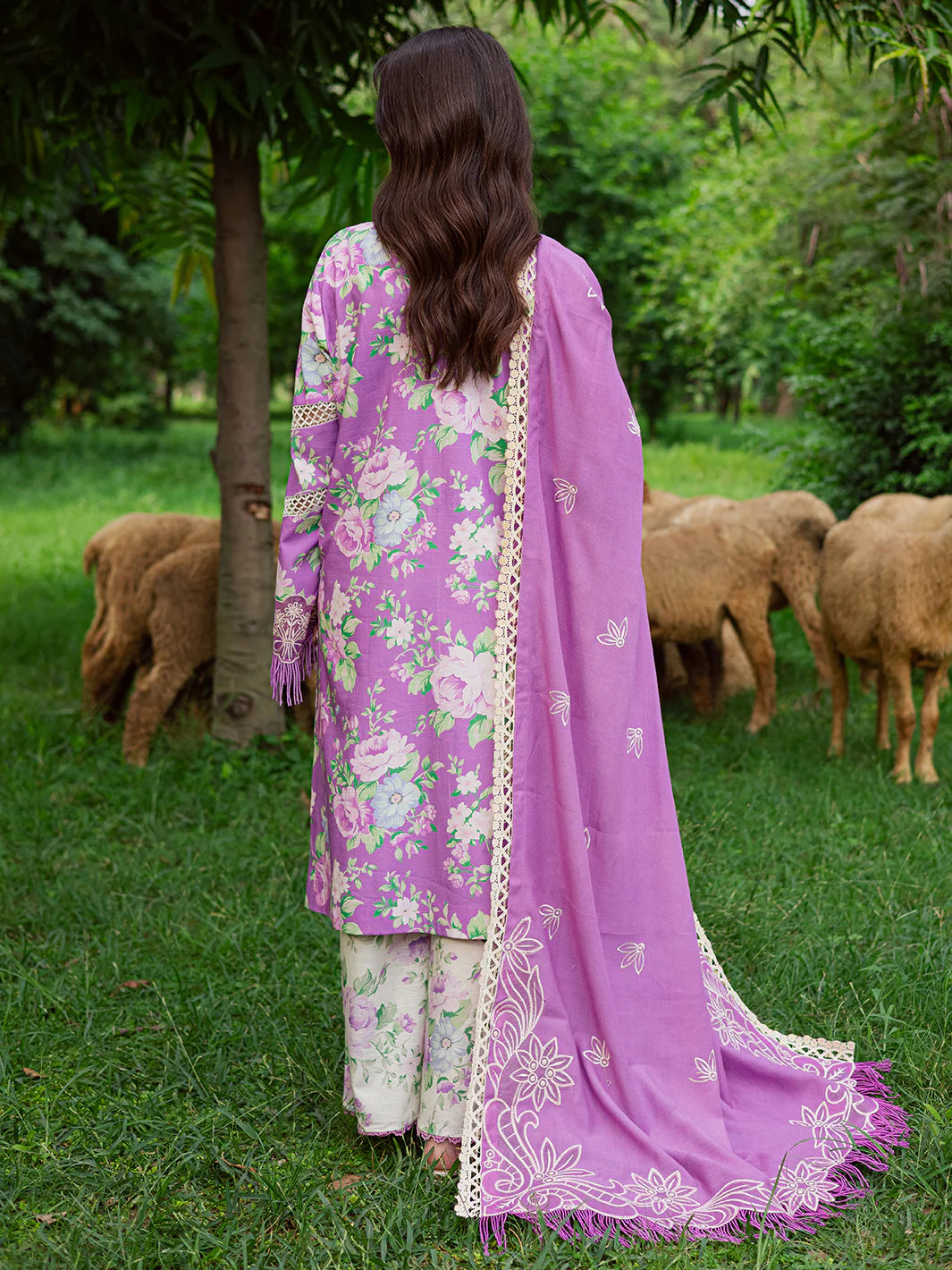Gardenia | Mahnur | khaddar