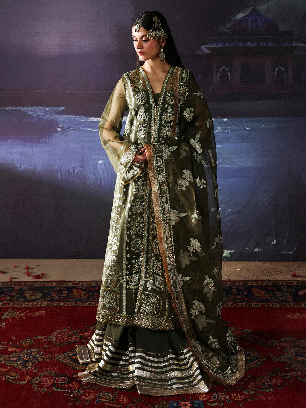 Pakeezah | Luxury | Mahnur