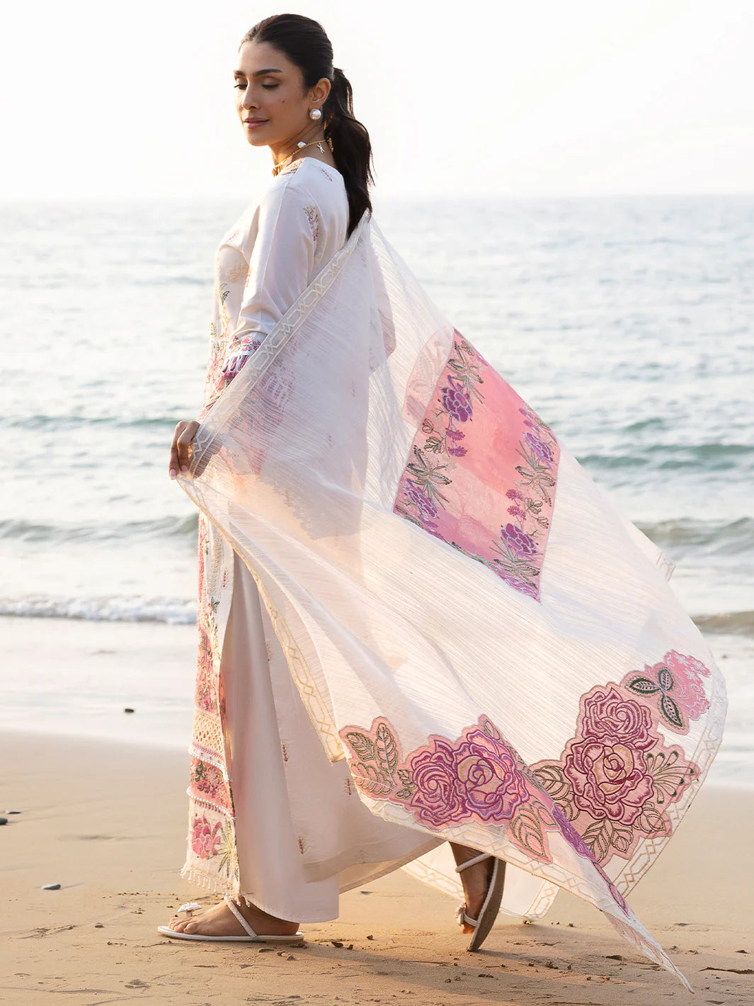 Sirene | Mahnur Luxury Lawn | 3-PC