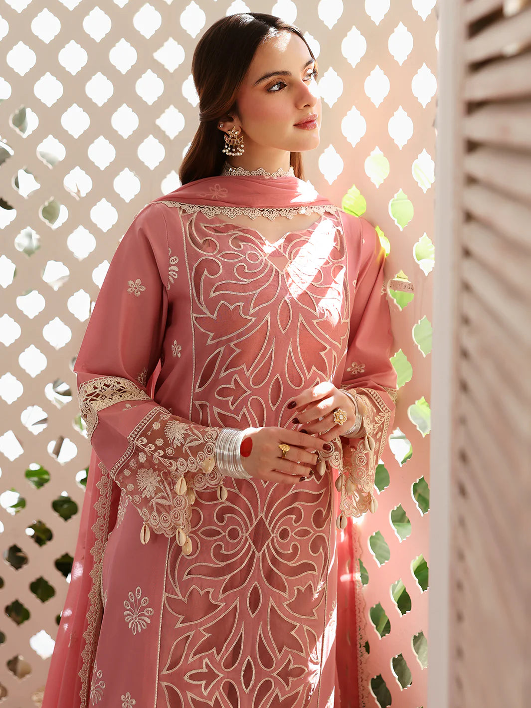 Angan | Mahnur Luxury Embroidered Lawn | 3PC
