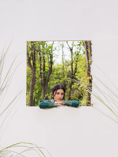 Winterwood Tales | Parishay | Khaddar