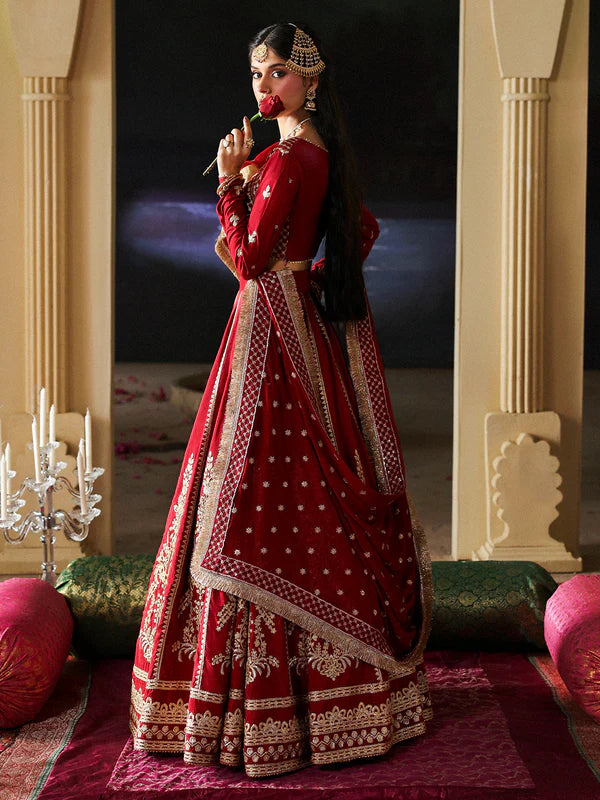 Pakeezah | Luxury | Mahnur