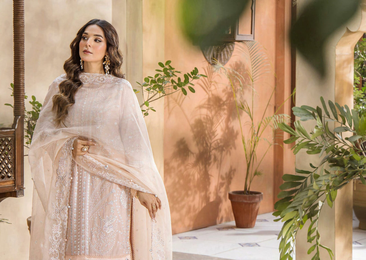 Eshaisha Luxury Lawn 3-PC