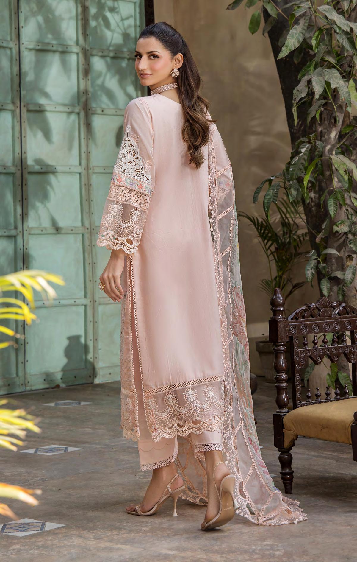 Eshaisha Luxury Lawn 3-PC
